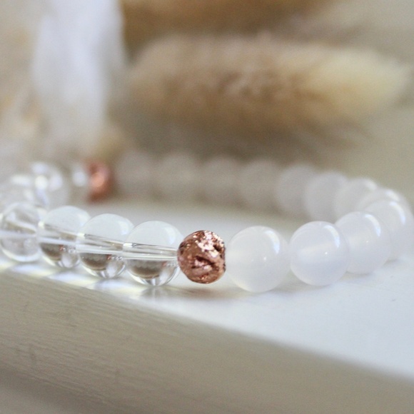 White Agate Clear Quartz Rose Gold Lava Bead Chakra Balancing Stretchy Bracelet - Picture 1 of 1